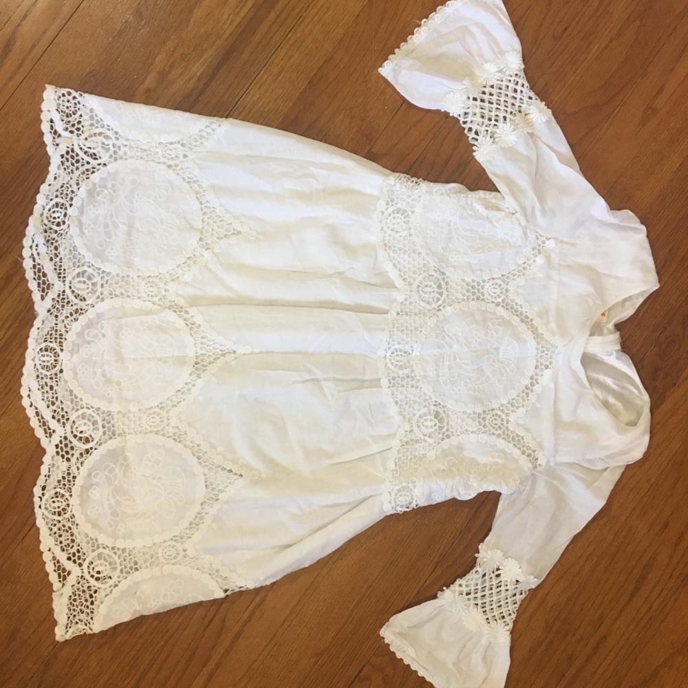 Pretty white eyelet dress